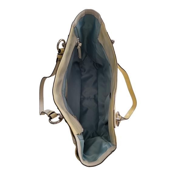 Coach Shoulder bag. Zip closure. - Picture 7 of 15